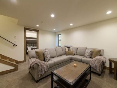 Breckenridge Home 927683
