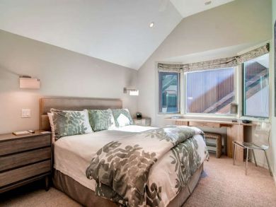 Vail Lionshead Condo 927686