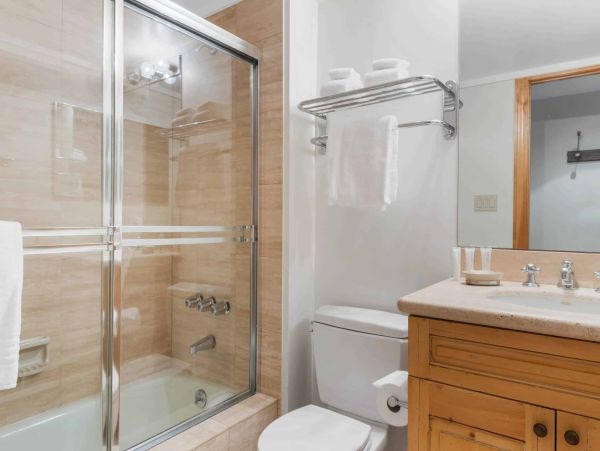 Luxury Vail Vacation Rental - Vail Village Lodge-Style Residence