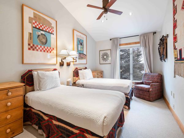 Luxury Vail Vacation Rental - Vail Village Lodge-Style Residence