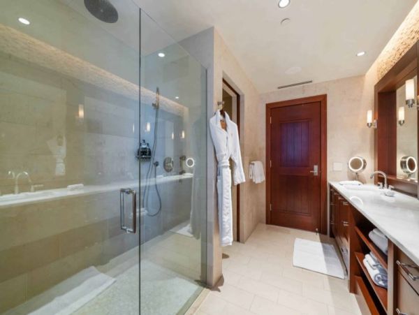 Vail Vacation Condo Four Bedroom + Den