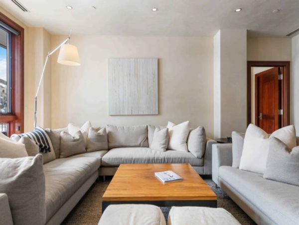 Vail Vacation Condo Four Bedroom + Den