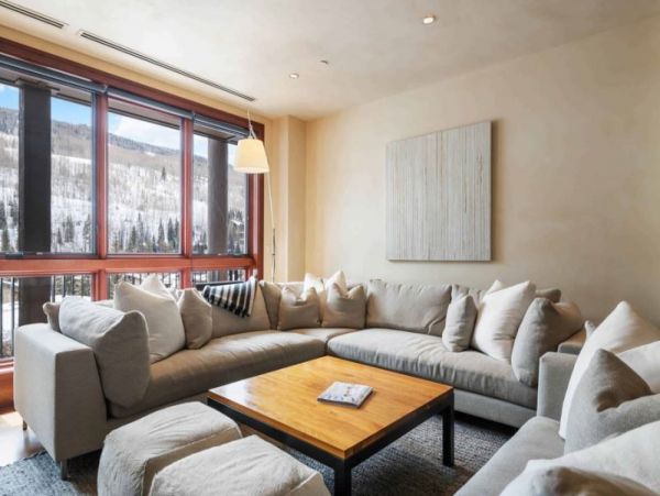 Vail Vacation Condo Four Bedroom + Den