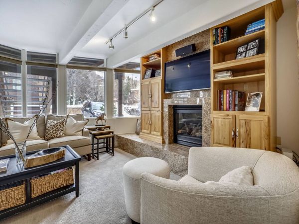 Aspen Condo 927714