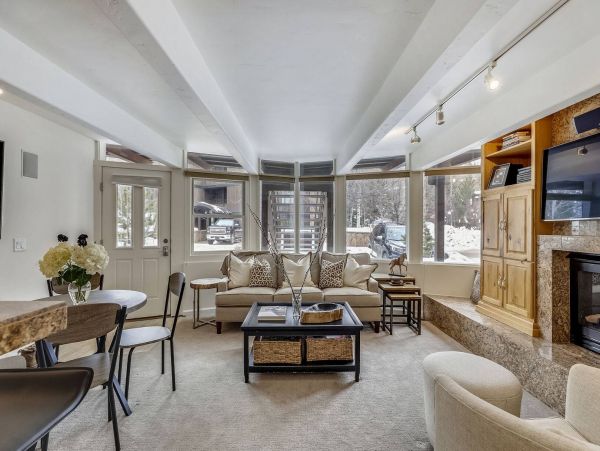 Aspen Condo 927714