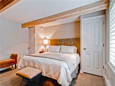 Aspen Condo 927715