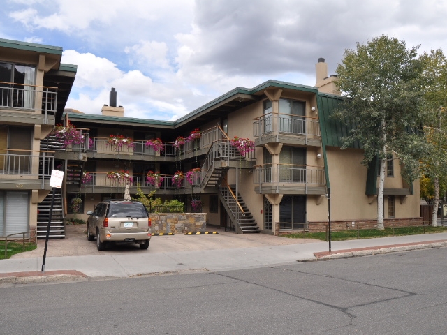 Aspen Condo 927715