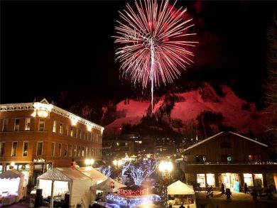 Aspen Condo 927715