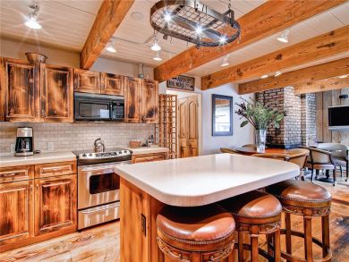 Aspen Condo 927719