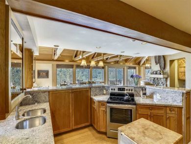 Aspen Condo 927723