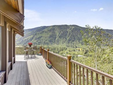 Aspen Condo 927723