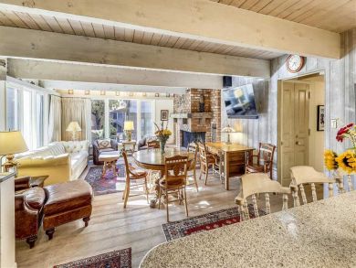 Aspen Condo 927731