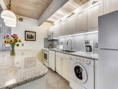 Aspen Condo 927731