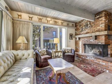 Aspen Condo 927731
