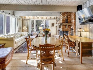 Aspen Condo 927731