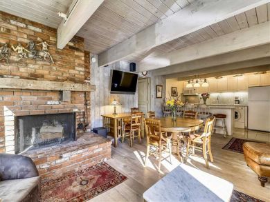 Aspen Condo 927731