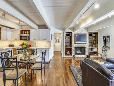 Aspen Condo 927733