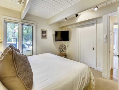 Aspen Condo 927733