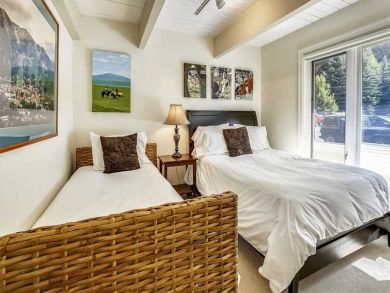 Aspen Condo 927733