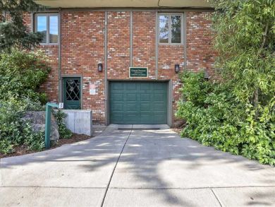 Aspen Condo 927733