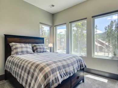 Breckenridge Home 927738