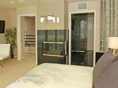 Oceanfront Three Bedroom Vacation Condo in Mission Beach