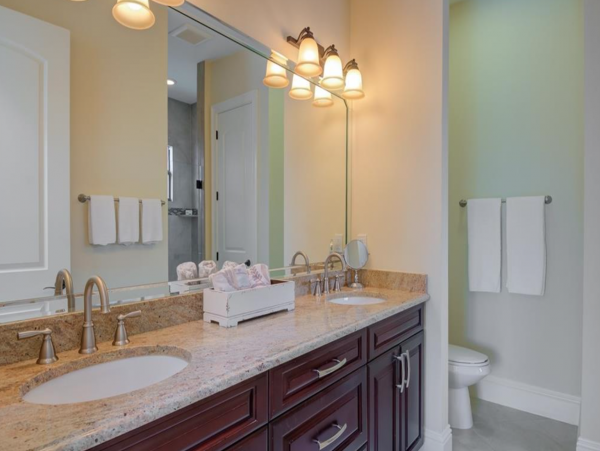 Ritzy Naples Vacation Home  Close to Vanderbilt Beach