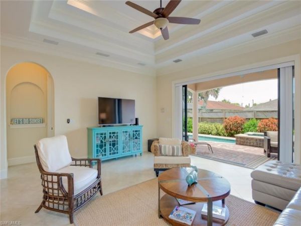 Ritzy Naples Vacation Home  Close to Vanderbilt Beach