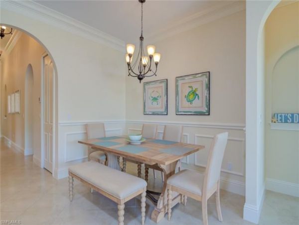 Ritzy Naples Vacation Home  Close to Vanderbilt Beach