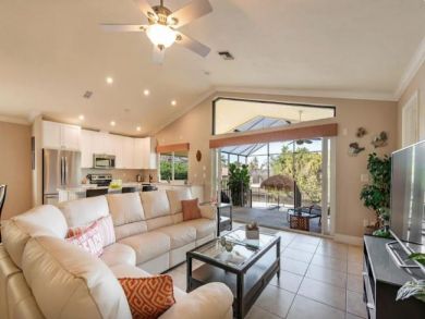 Naples Vacation Home Sleeps Six Guests