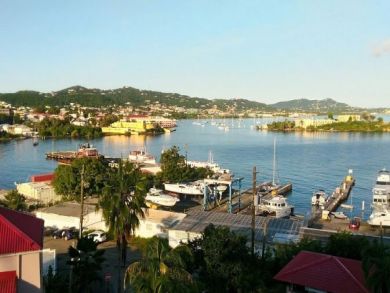 2 Bedrooms St. Croix Vacation Condo Plus Den Sleeps 6 Guests