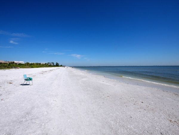 Ground-Floor Paradise: A Relaxing Sanibel Island Getaway