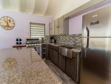 St. Croix One Bedroom Condo Rental Walk to Beach Sleeps 4