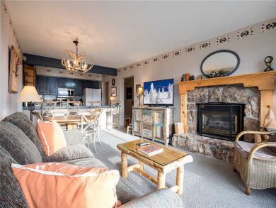 Steamboat Springs Home 928000 Steamboat Springs Home 928000