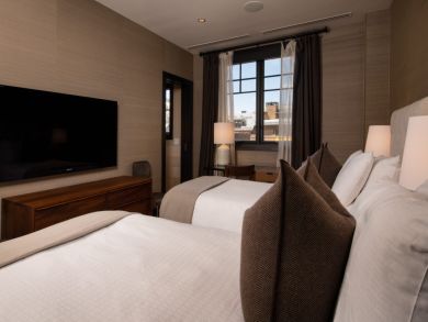 Luxury Mountain View Four Bedroom Plus Den Ski Condo