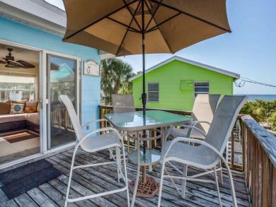Fort Myers Beachside Two Bedroom Vacation Home Sleeps Four