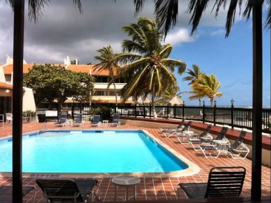 Beachfront Two Bedroom Vacation Condo in St. Croix Sleeps 6