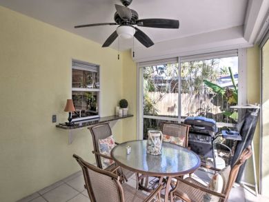 Naples Luxury Three Bedroom Rental Home with Caged Pool