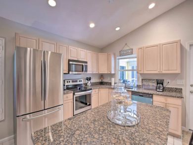 Naples Luxury Three Bedroom Rental Home with Caged Pool