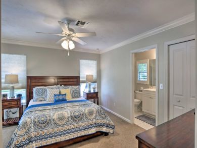 Naples Luxury Three Bedroom Rental Home with Caged Pool