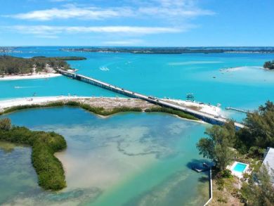 Longboat Key Two Bedroom Beach Rental Sleeps 6 Water Views
