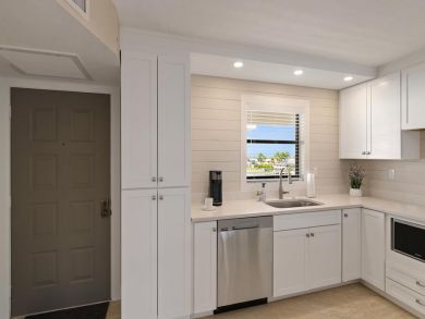 Charming One Bedroom Vacation Condo Rental on Marco Island