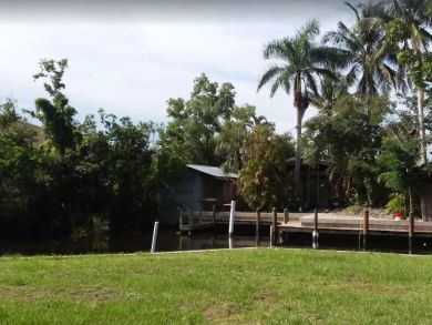 Naples Vacation Home Sleeps Ten Guests