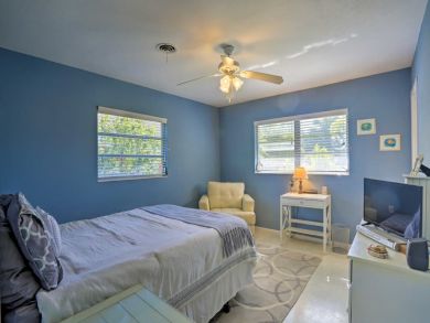 Canal Front 2 Bedroom Home with Private Pool in Cape Coral