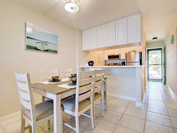 Bay Views Sanibel Vacation Condo 2 Bedrooms