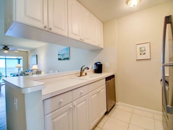 Bay Views Sanibel Vacation Condo 2 Bedrooms