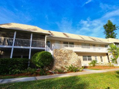 Cozy Sanibel Island One Bedroom Condo Sleeps Four Guests