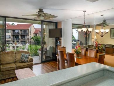 Cozy Two Bedroom Condo in Kaanapali Sleeps Six Guests