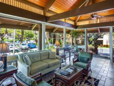 Cozy Two Bedroom Condo in Kaanapali Sleeps Six Guests