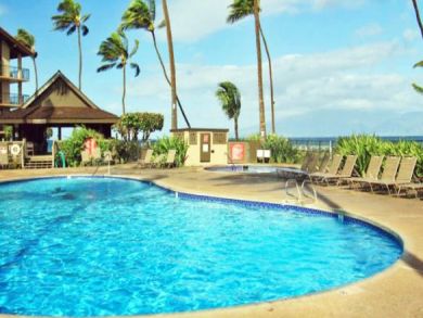 Cozy Two Bedroom Condo in Kaanapali Sleeps Six Guests